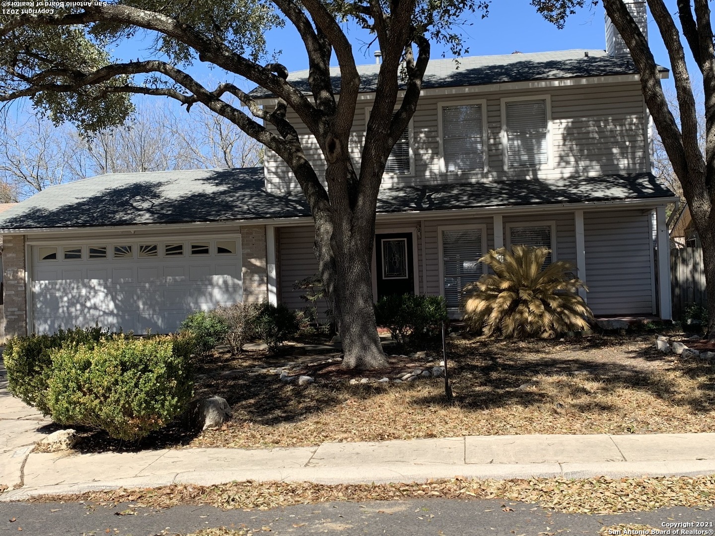 5731 Misty Gln Listing Cover Image