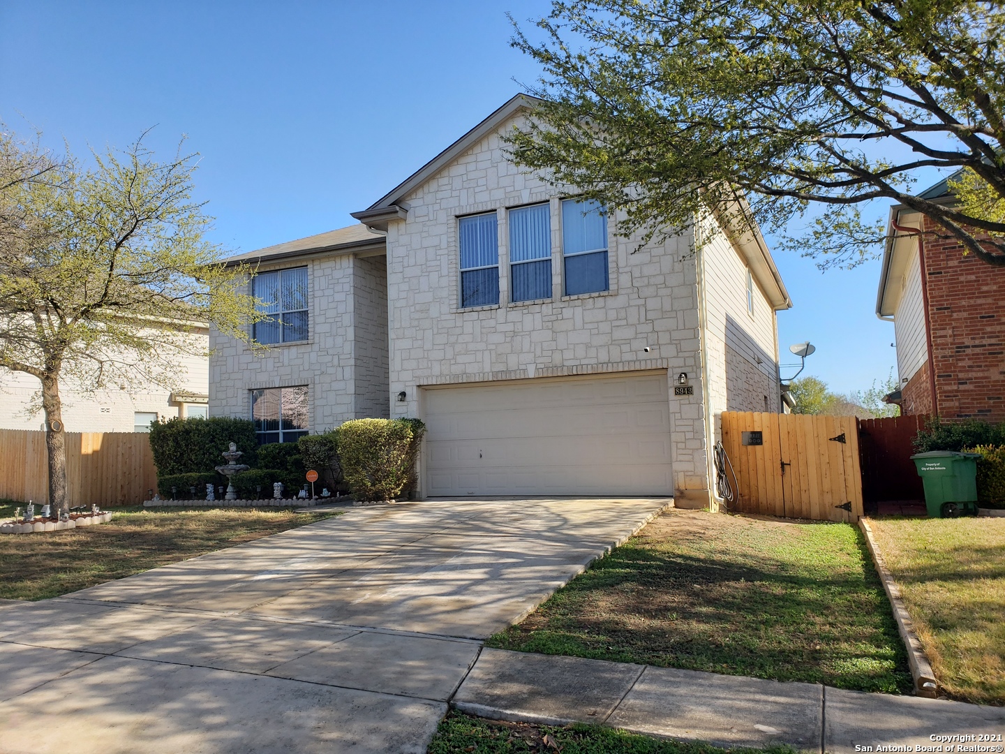 Photo of 8943 Burnt Path in Helotes, TX