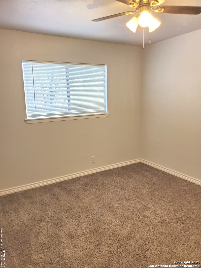 6522 HIDDEN BLF, San Antonio, TX 78218