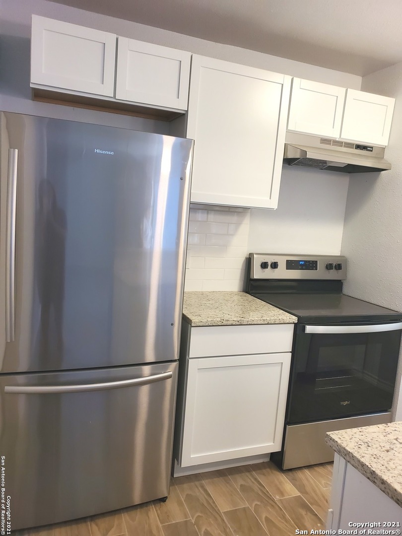 6522 HIDDEN BLF, San Antonio, TX 78218