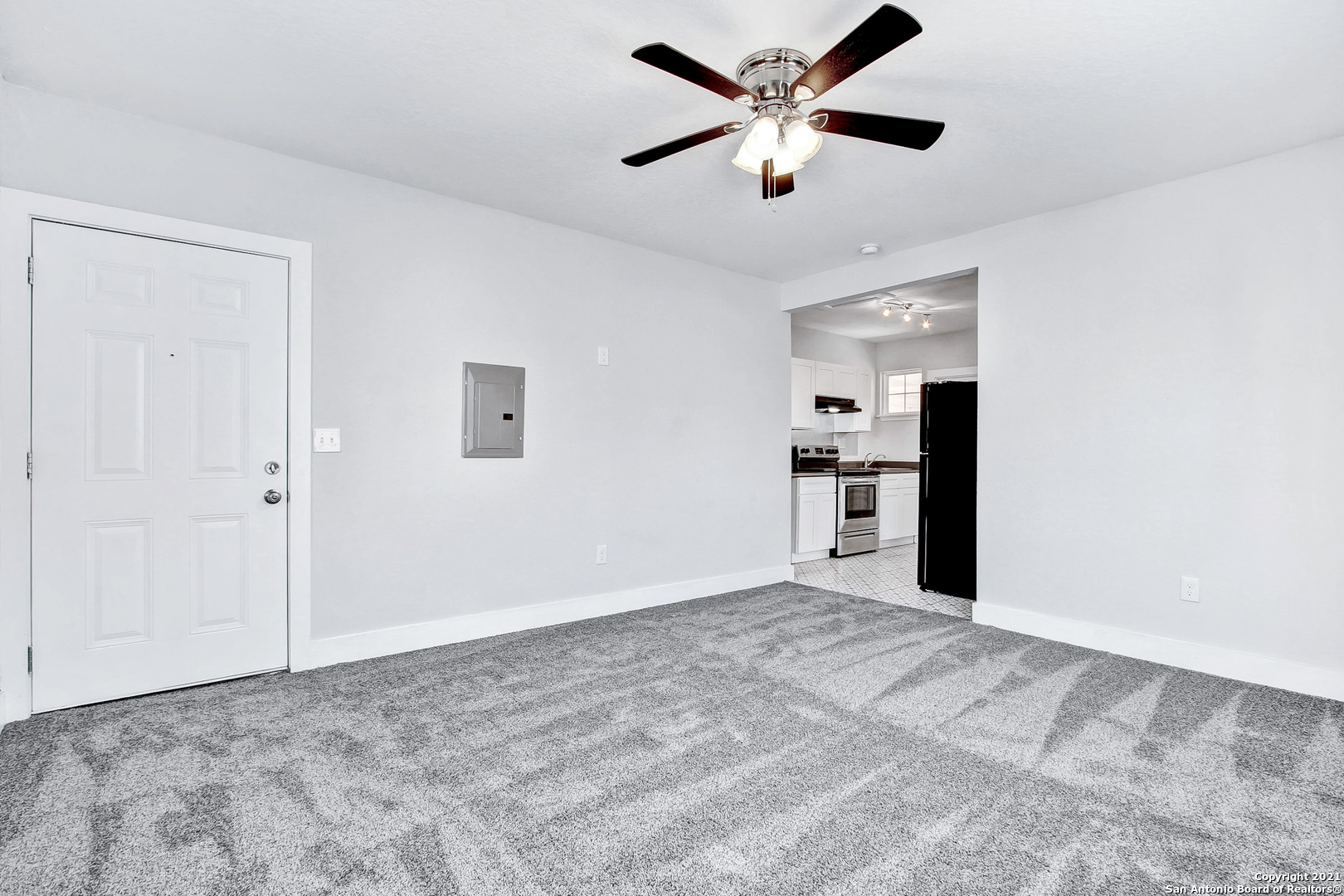 1020 W French Pl, San Antonio, TX 78212