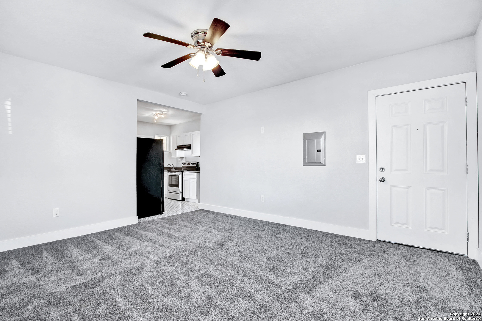 1020 W French Pl, San Antonio, TX 78212