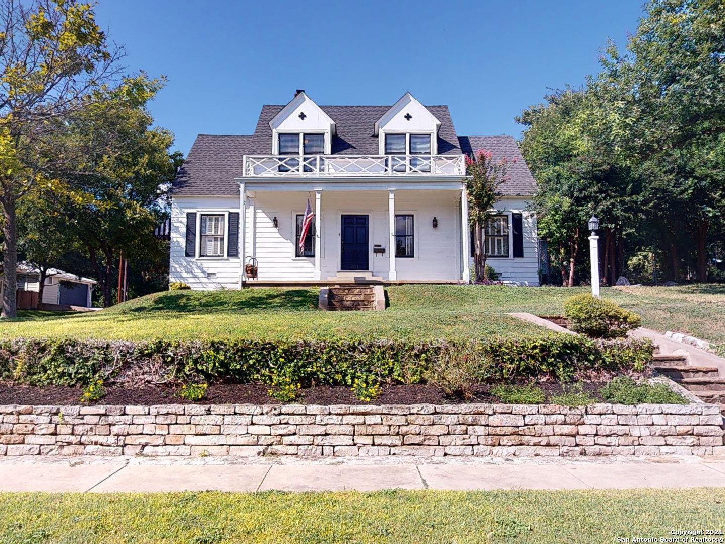 Property photo for 201 Blue Bonnet Blvd, Alamo Heights, TX