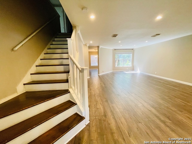 6346 REGENCY LN, San Antonio, TX 78249