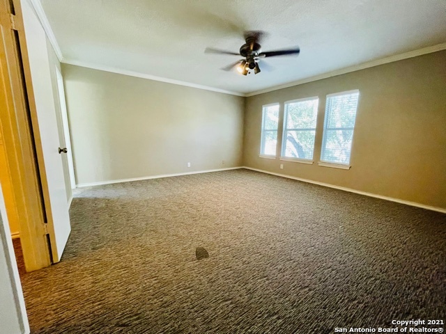 6346 REGENCY LN, San Antonio, TX 78249