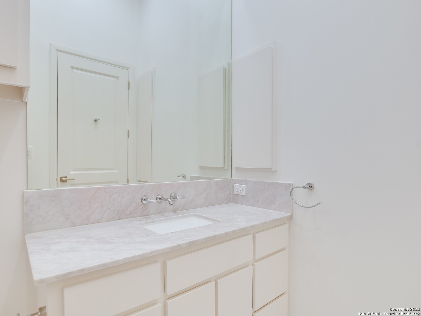 17 Aston Glen, San Antonio, TX 78257
