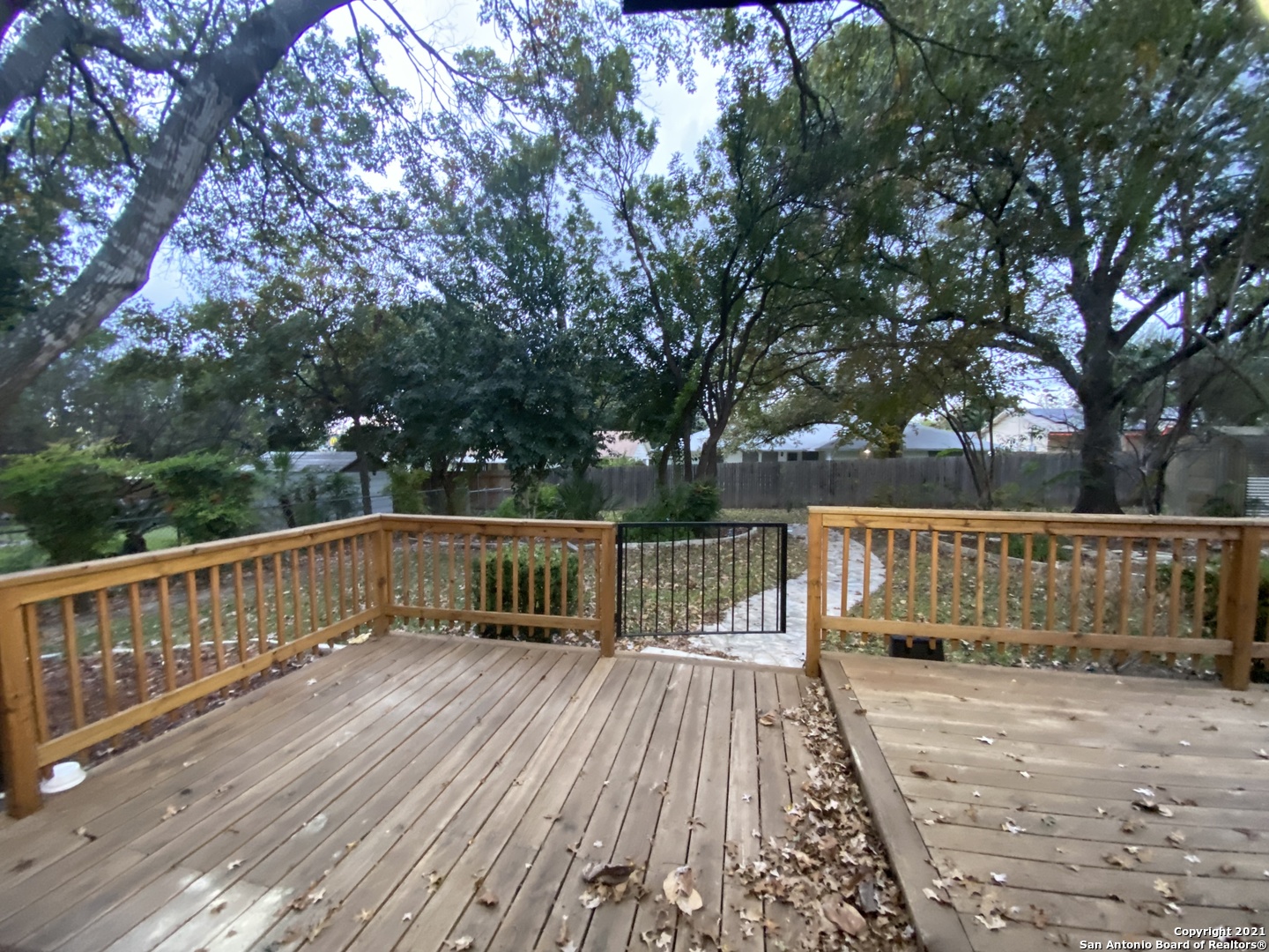 3715 JOHN ALDEN DR, San Antonio, TX 78230