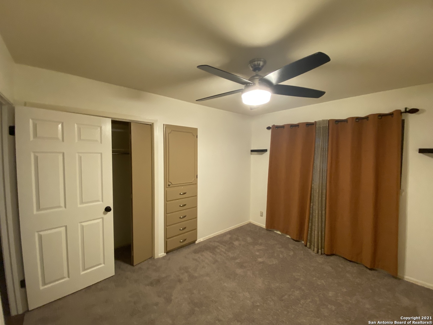 3715 JOHN ALDEN DR, San Antonio, TX 78230