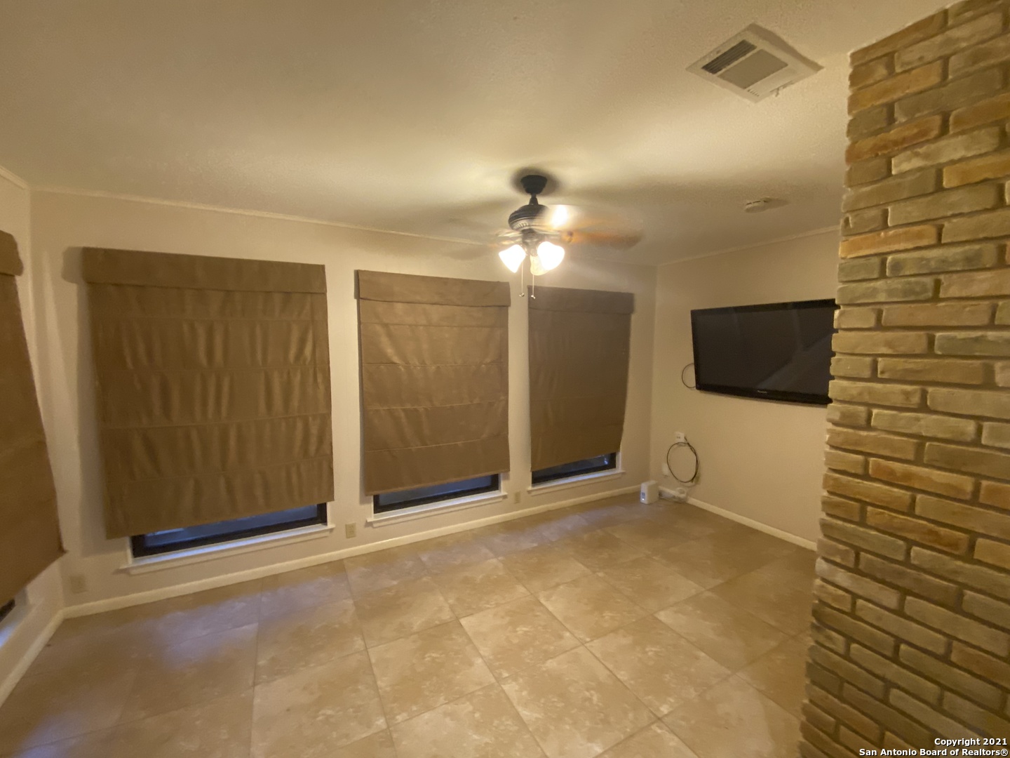 3715 JOHN ALDEN DR, San Antonio, TX 78230