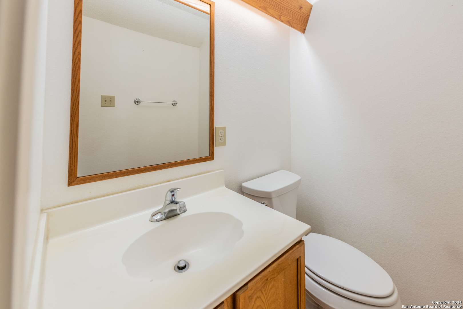 8210 CANTURA MLS, Converse, TX 78109