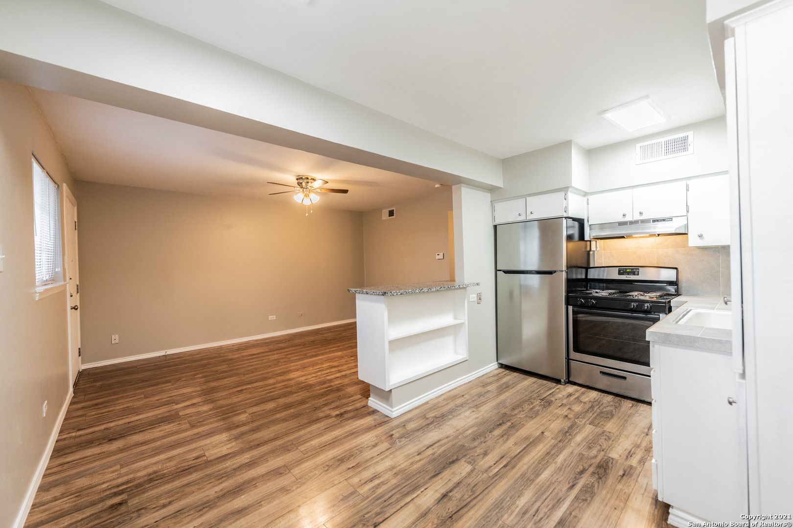 615 Vance Jackson Rd, #212, San Antonio, TX 78201