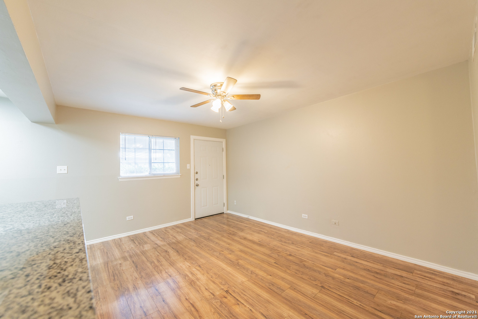 615 Vance Jackson Rd, #212, San Antonio, TX 78201