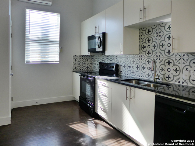 432 S OLIVE ST, #2, San Antonio, TX 78203