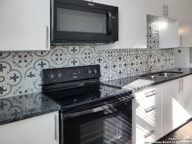 432 S OLIVE ST, #2, San Antonio, TX 78203