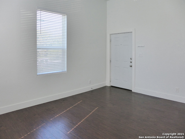 432 S OLIVE ST, #2, San Antonio, TX 78203