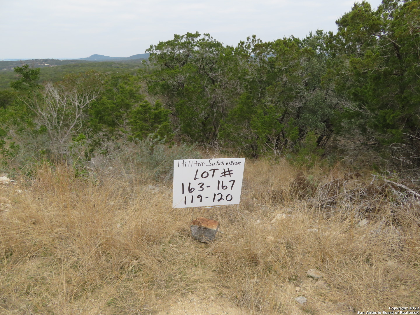 Photo of Lot 163-167 & Hilltop Cir in Lakehills, TX