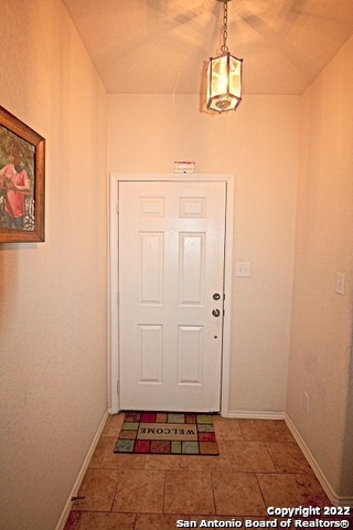 9138 Hogarten Park   Converse TX 78109-2804