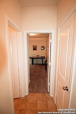 9138 Hogarten Park   Converse TX 78109-2804