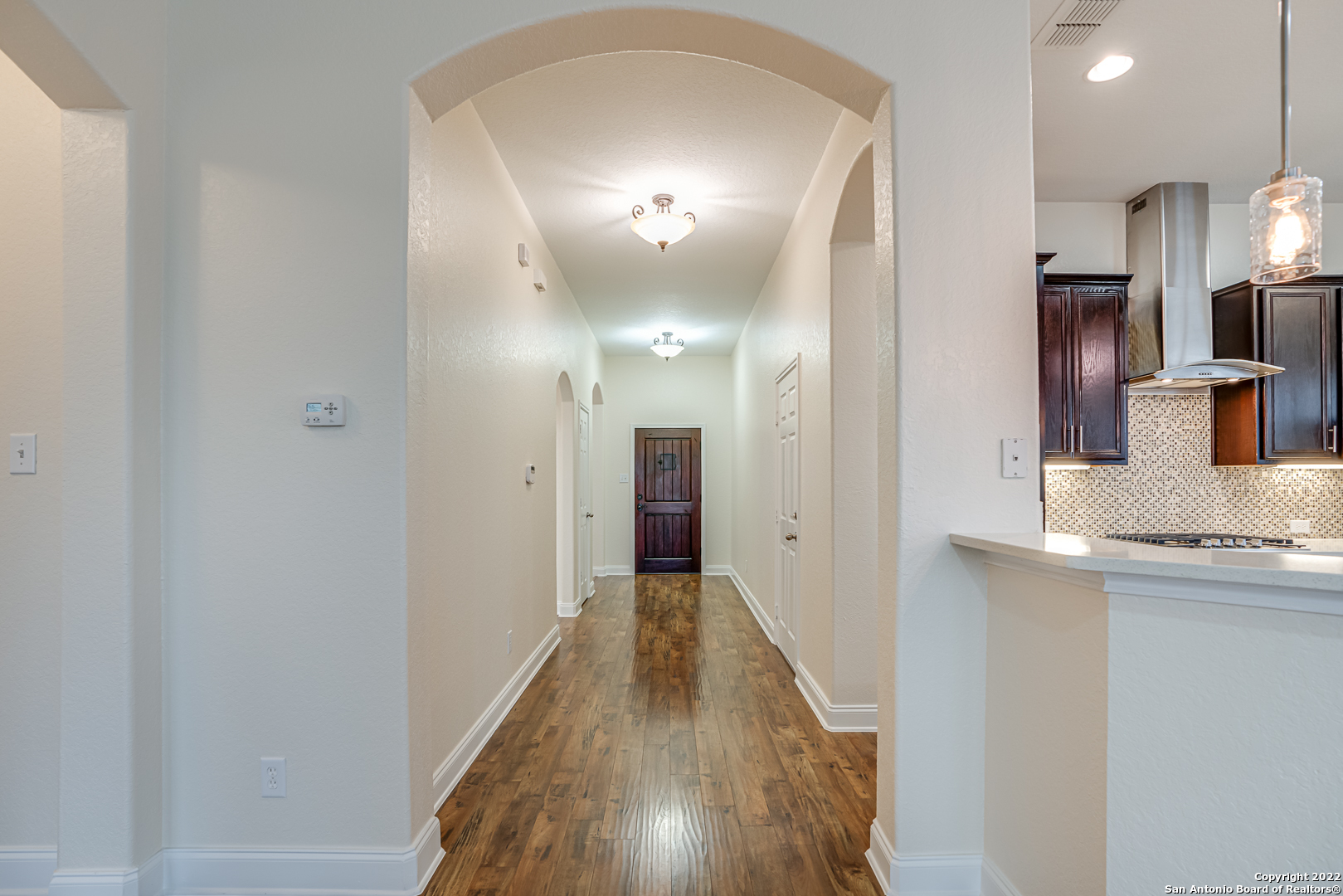 Entry/Foyer