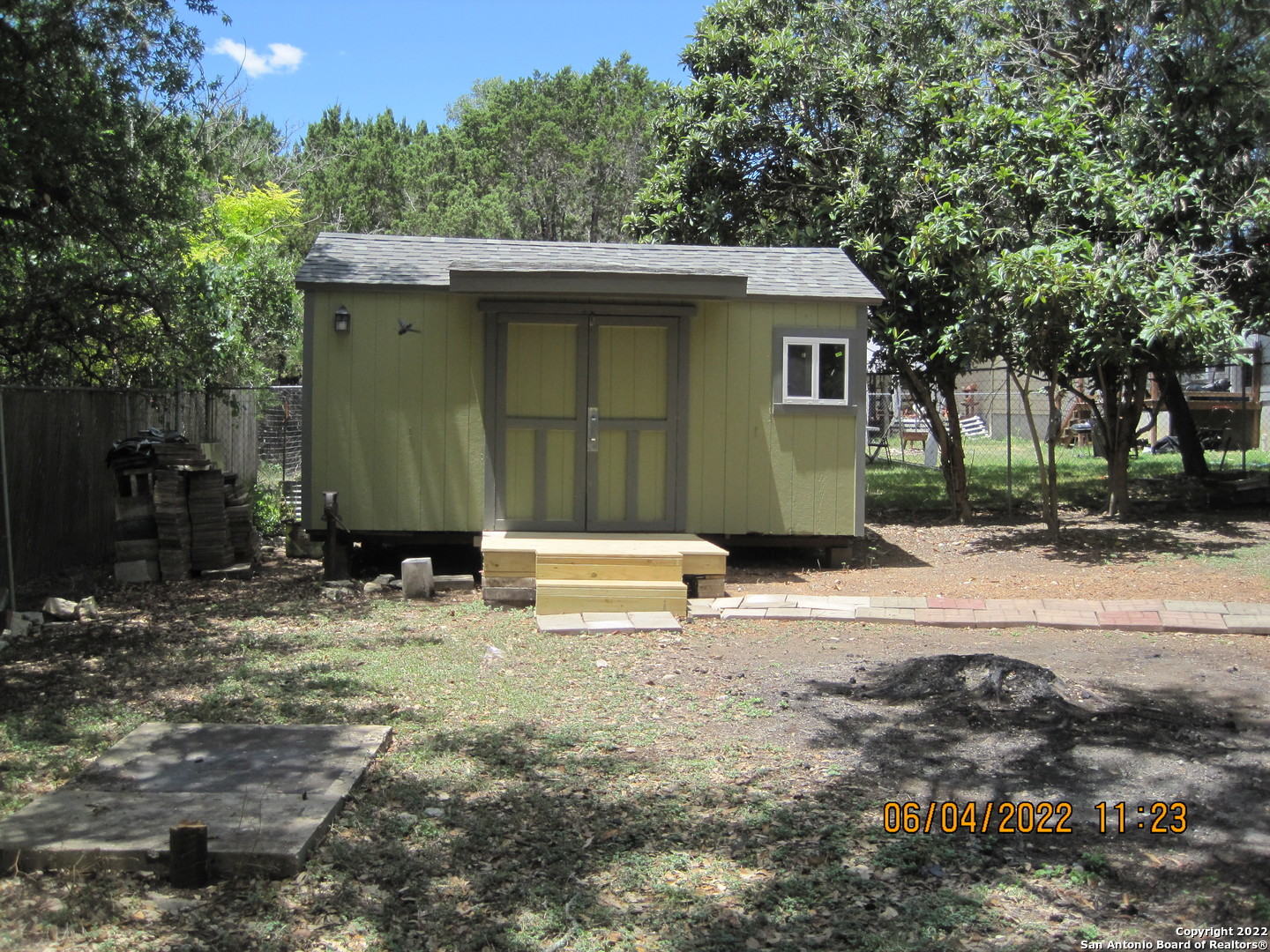 1112 EASTVIEW DR, Canyon Lake, TX 78133