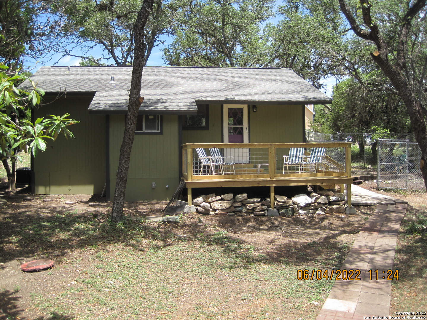 1112 EASTVIEW DR, Canyon Lake, TX 78133