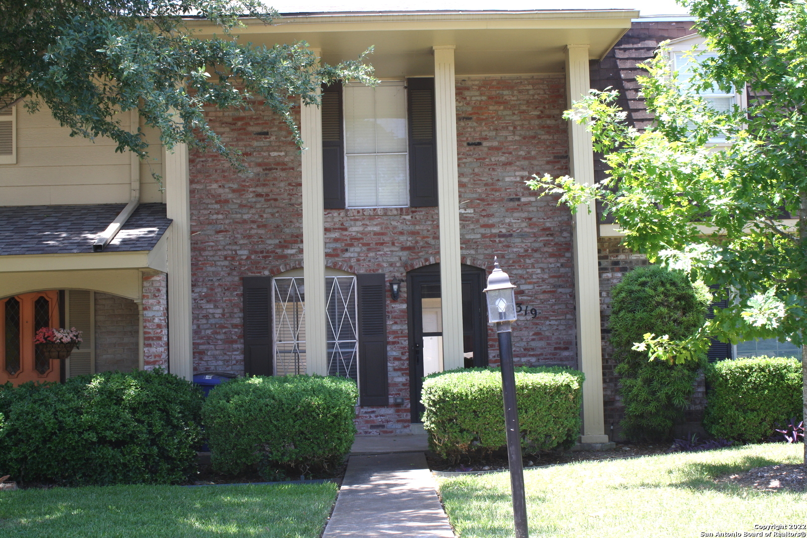 9319 Powhatan Dr, San Antonio, TX