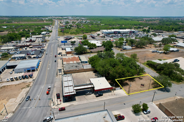 Photo of 00 Smith St in Pleasanton, TX
