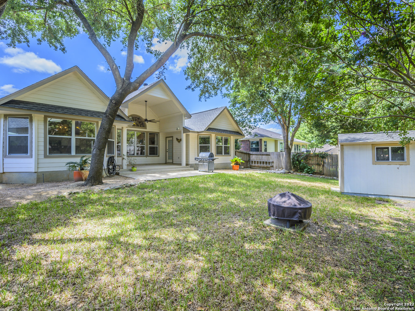 15226 FALL HAVEN DR, San Antonio, TX 78247