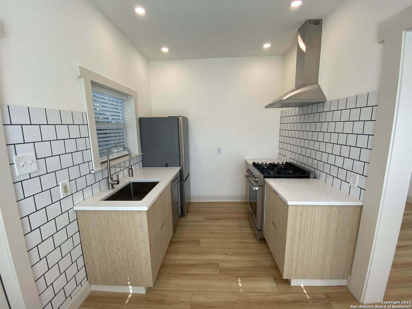 851 Texas Ave, San Antonio, TX 78201