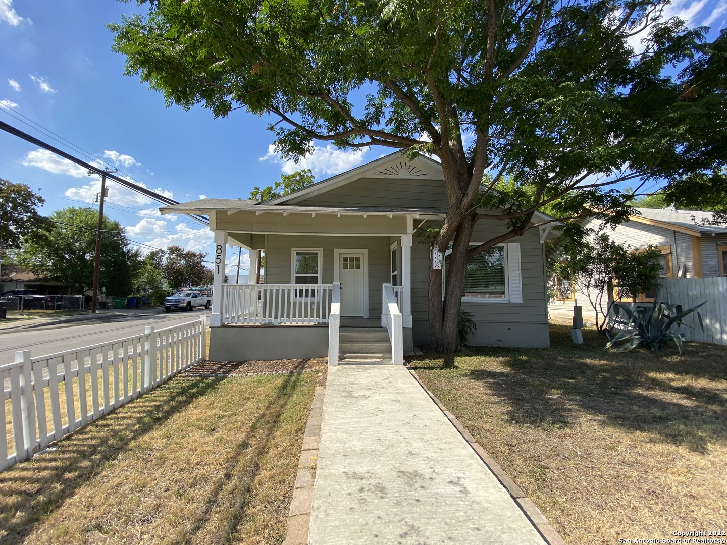 851 Texas Ave, San Antonio, TX 78201