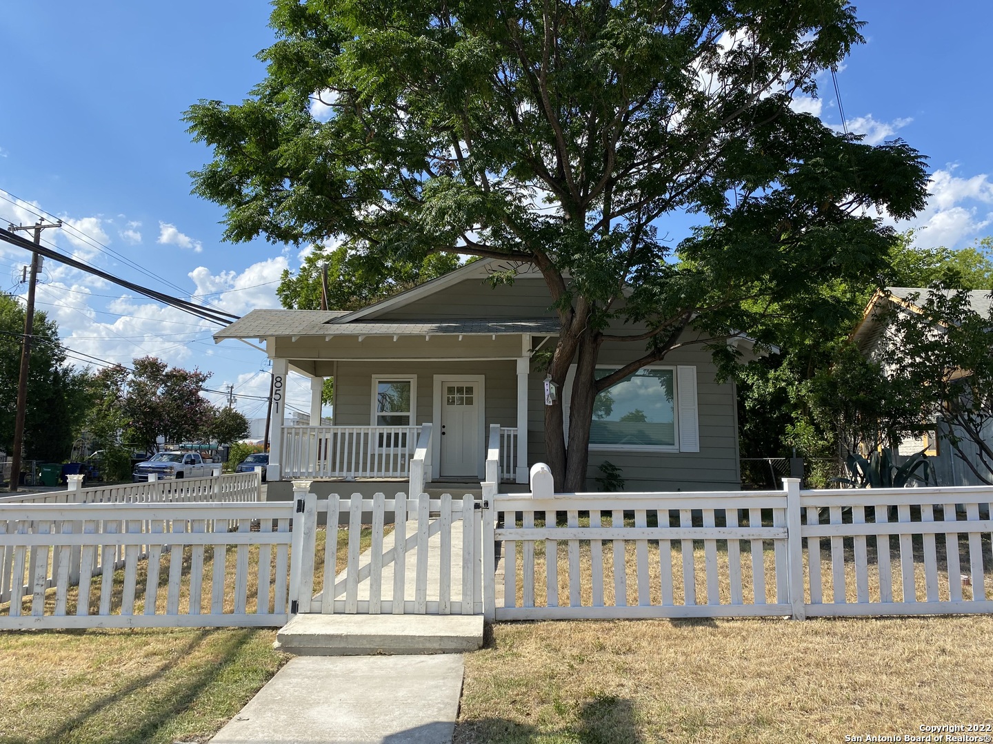 851 Texas Ave, San Antonio, TX 78201