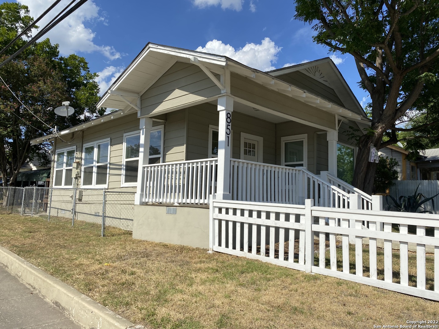 851 Texas Ave, San Antonio, TX 78201