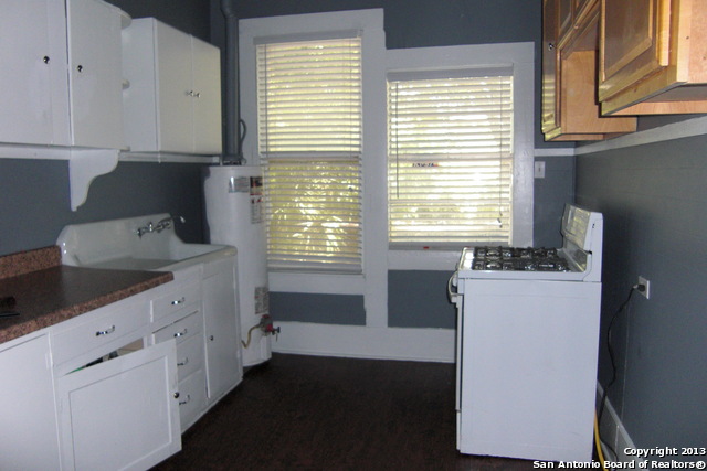 270 Post Ave, #4, San Antonio, TX 78215