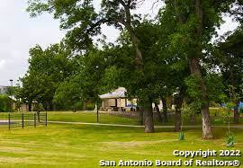 150 Playmoor St   San Antonio TX 78210