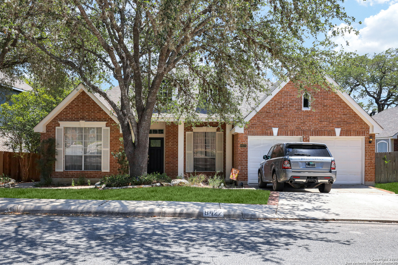 8422 Blackcastle Dr Listing Cover Image