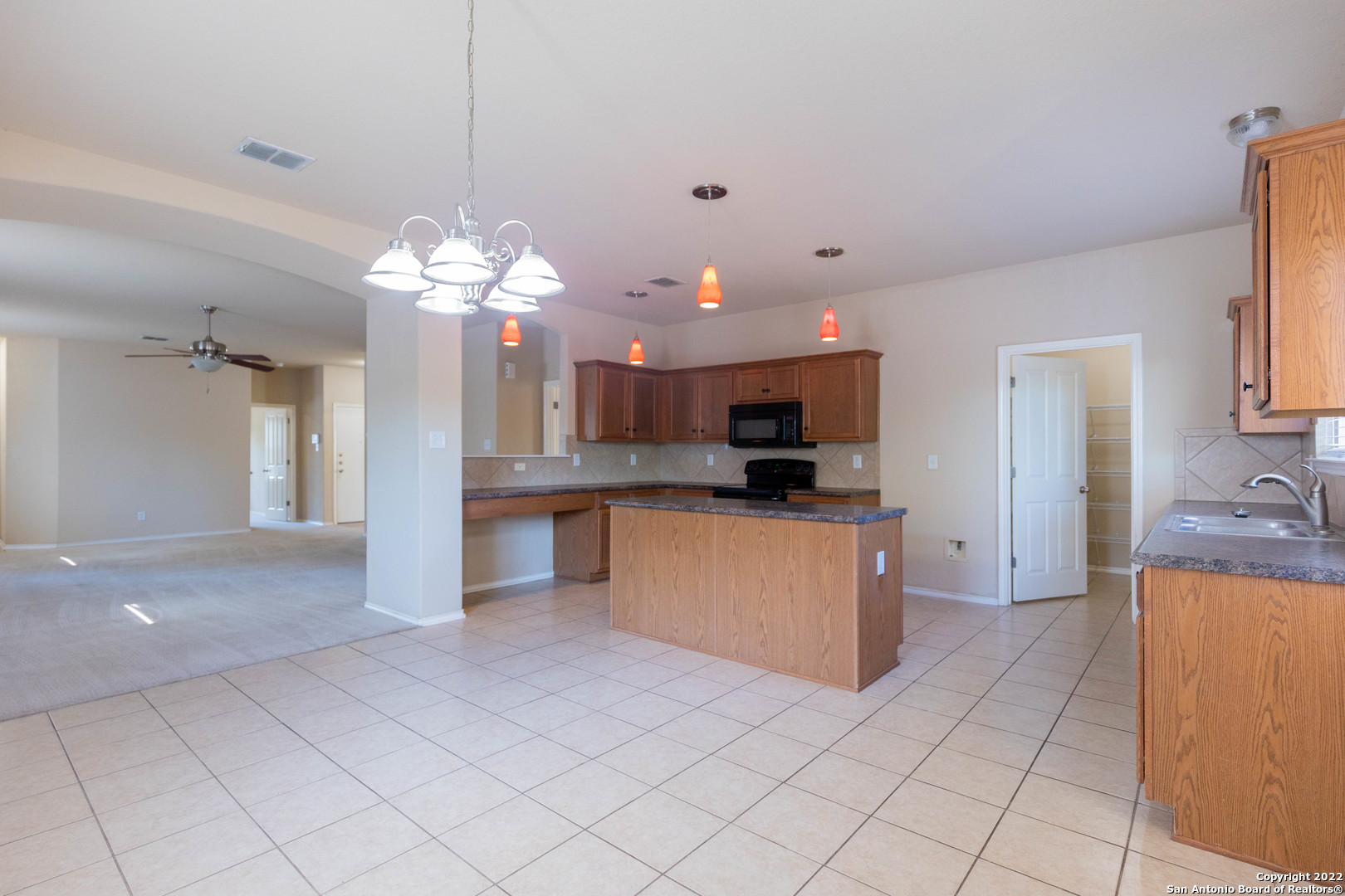9519 Nueces Canyon, San Antonio, TX 78251