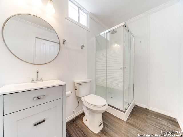 210 VENICE, San Antonio, TX 78201