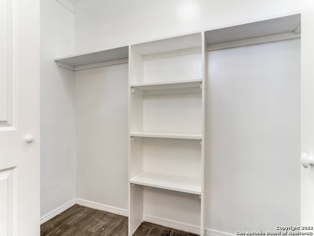 210 VENICE, San Antonio, TX 78201