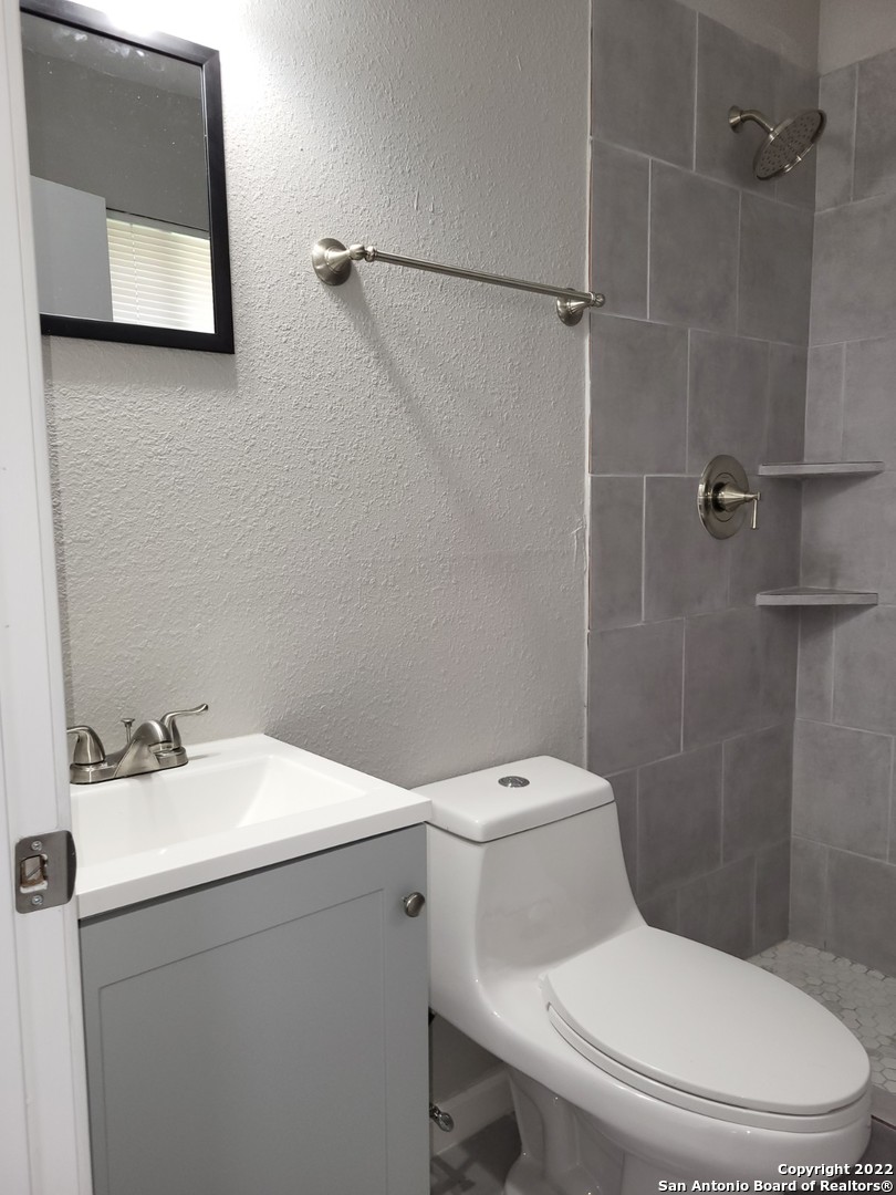703 Milvid Ave, #B, San Antonio, TX 78211