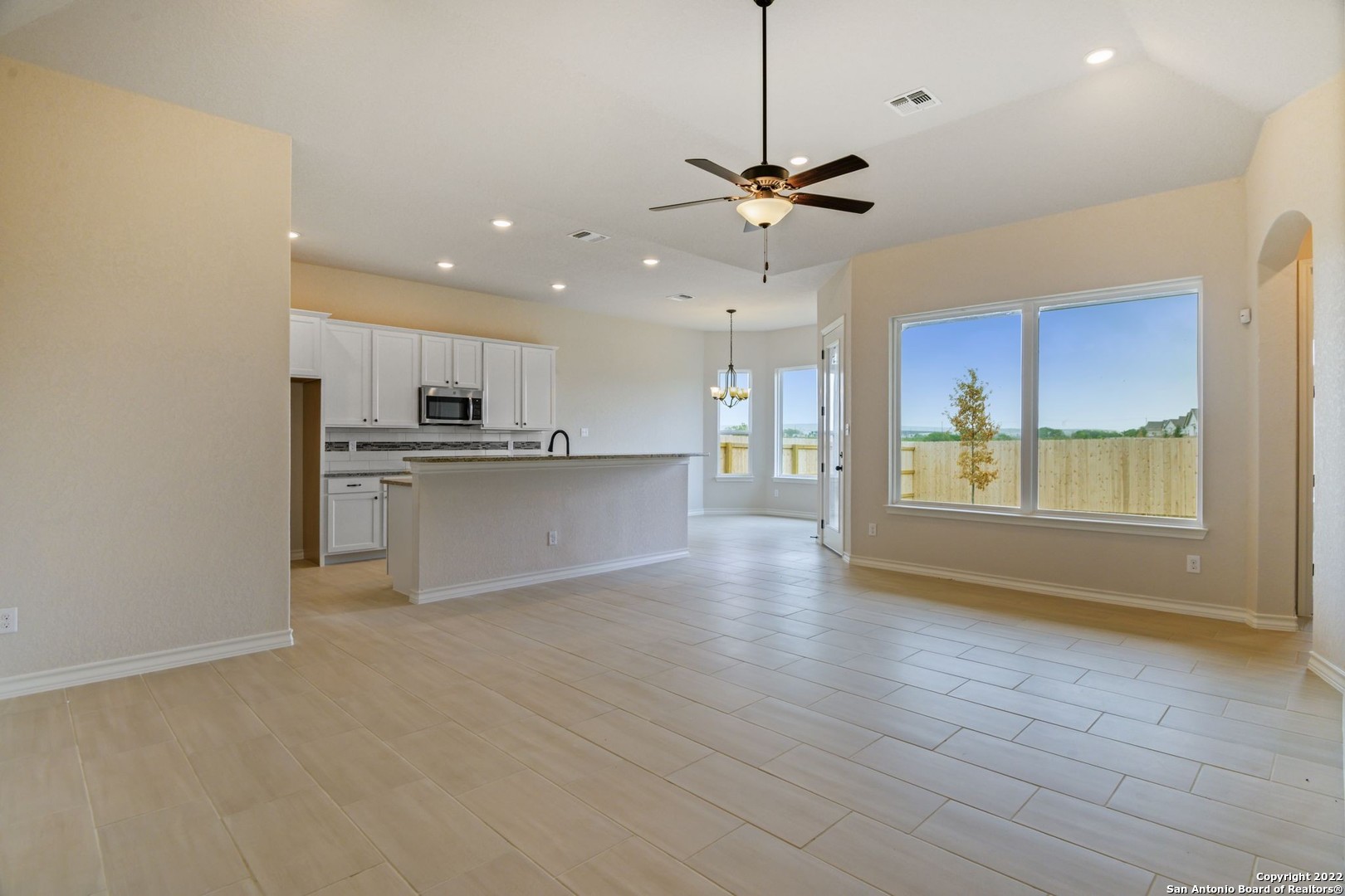 6414 LOWRIE, San Antonio, TX, 78239