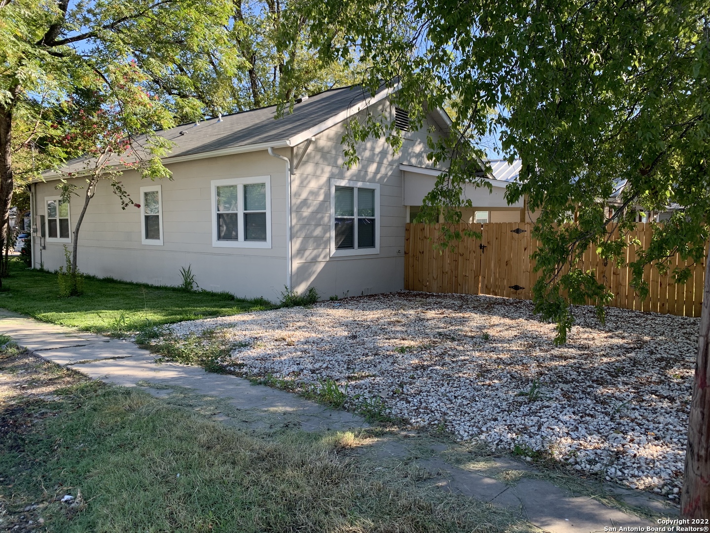 2122 SAN LUIS ST, San Antonio, TX 78207