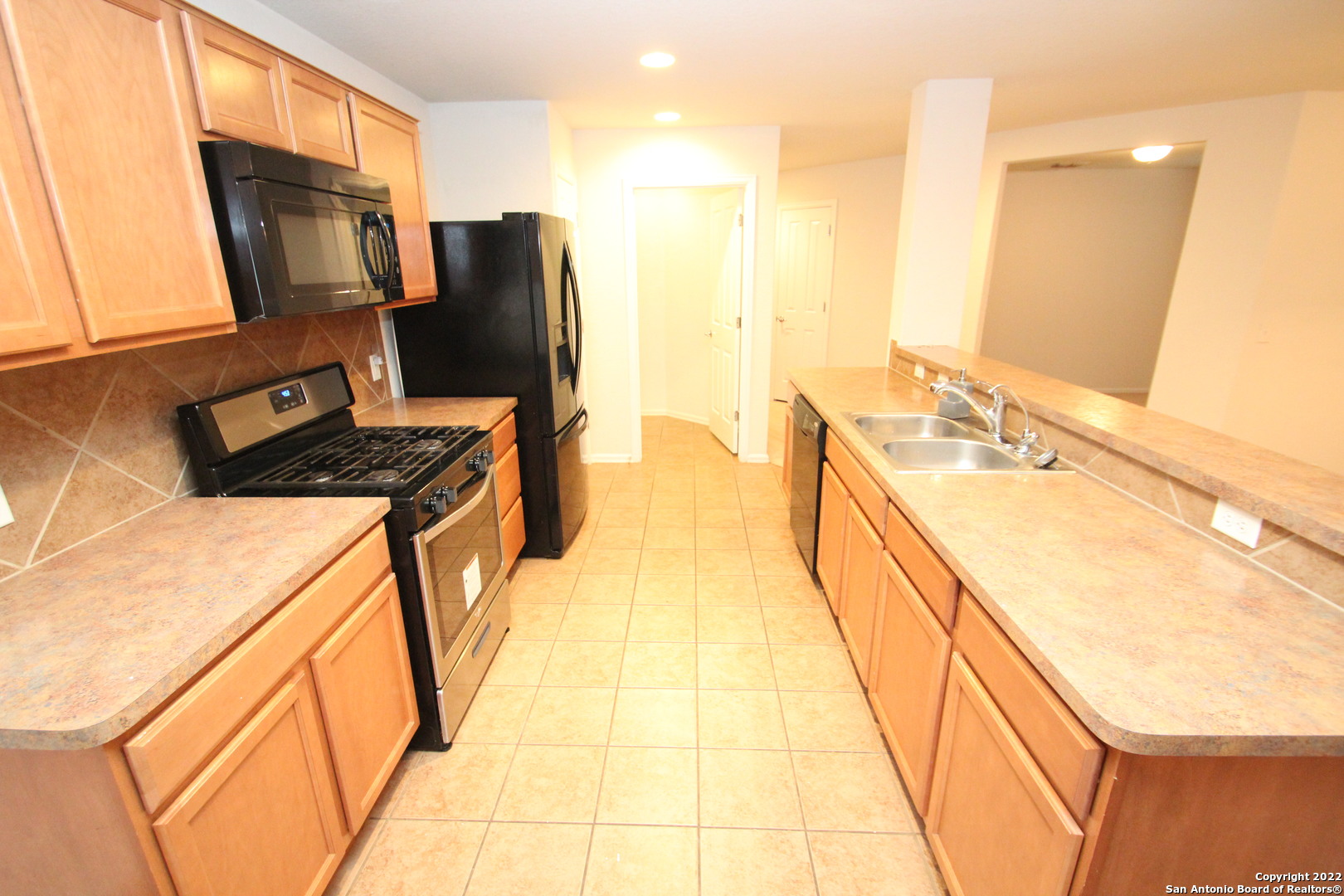 10903 RED MUSKET TRL, San Antonio, TX 78245