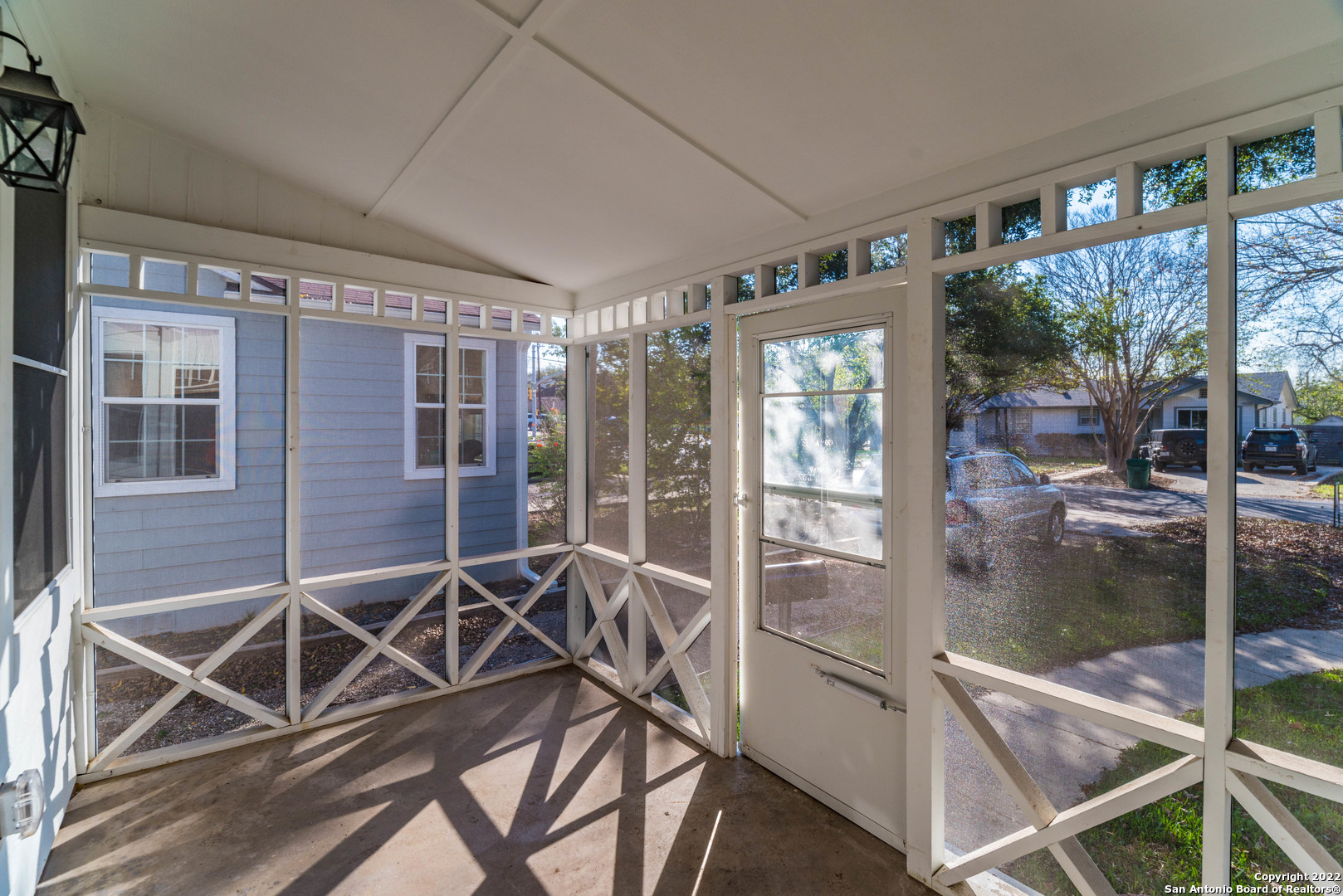 351 REDWOOD ST, Alamo Heights, TX 78209