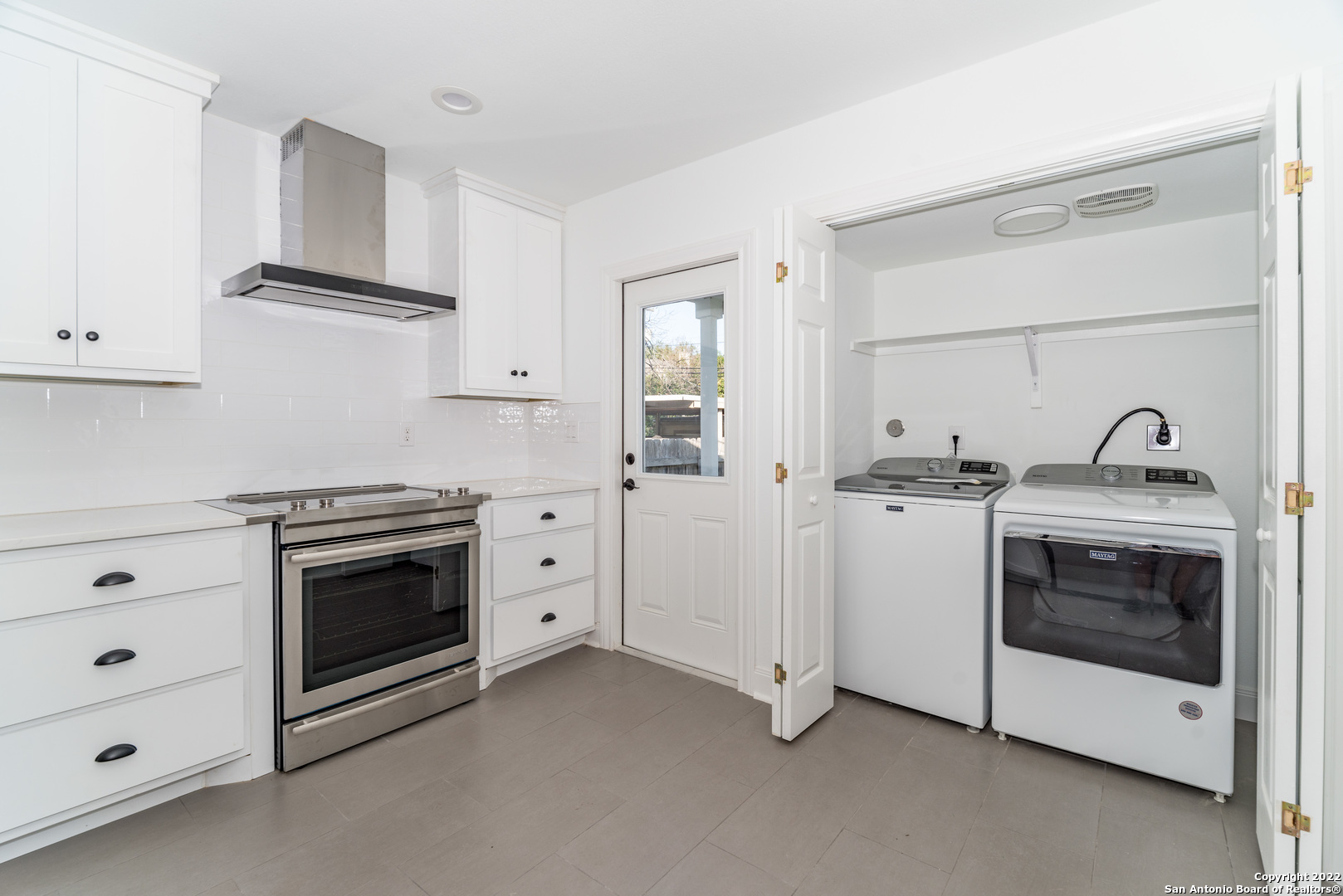 351 REDWOOD ST, Alamo Heights, TX 78209