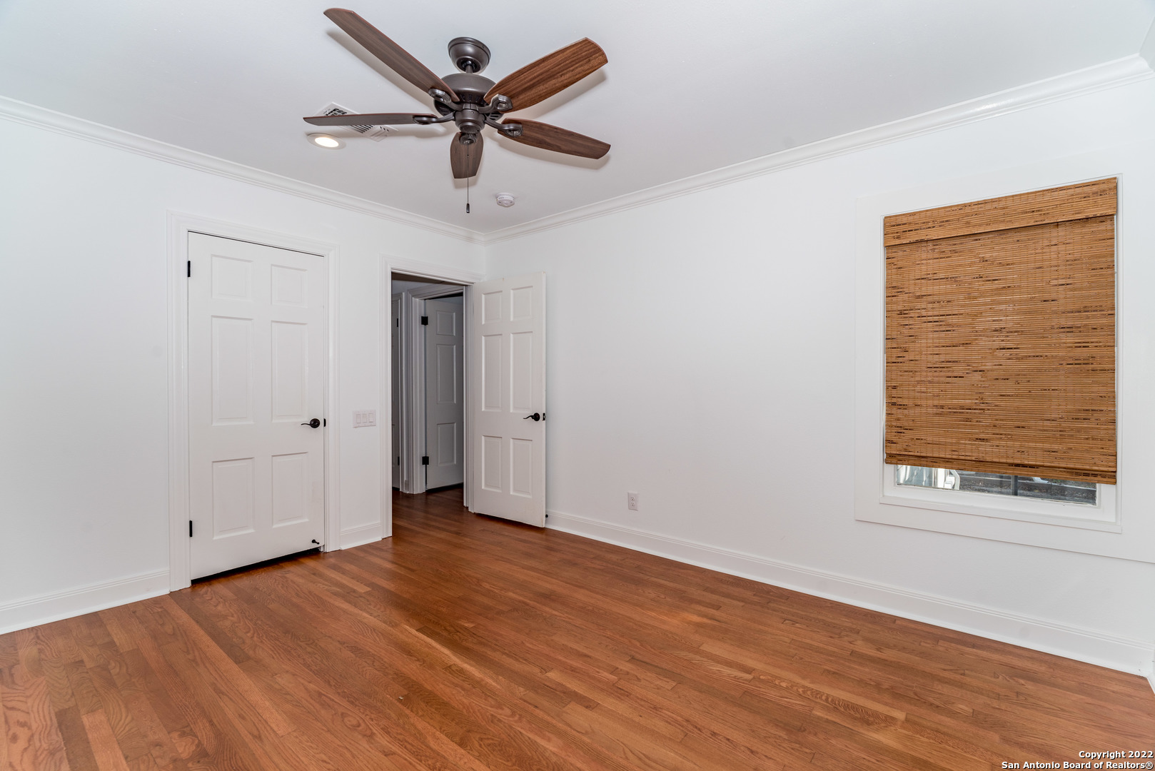 351 REDWOOD ST, Alamo Heights, TX 78209