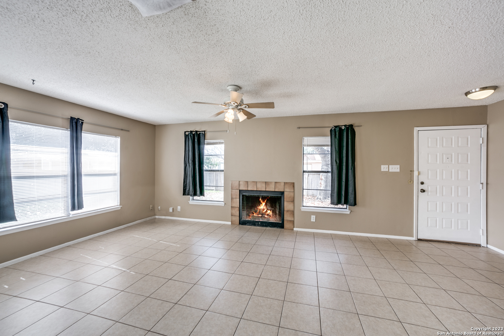 6854 Arbor Springs Dr   San Antonio TX 78249-2660