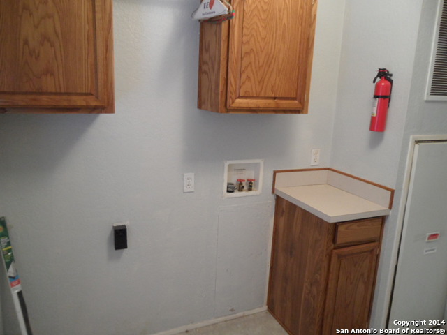 1025 WILLOW DR, Canyon Lake, TX 78133