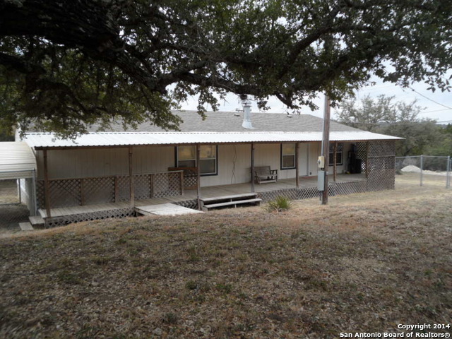 1025 WILLOW DR, Canyon Lake, TX 78133