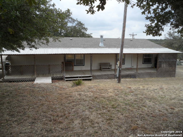 1025 WILLOW DR, Canyon Lake, TX 78133
