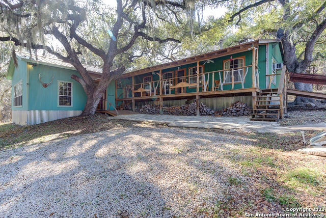 Photo of 9365 River Rd in New Braunfels, TX